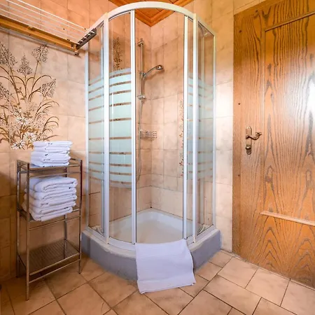 - Pichlerhof Apartment