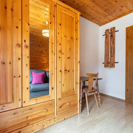 - Pichlerhof *